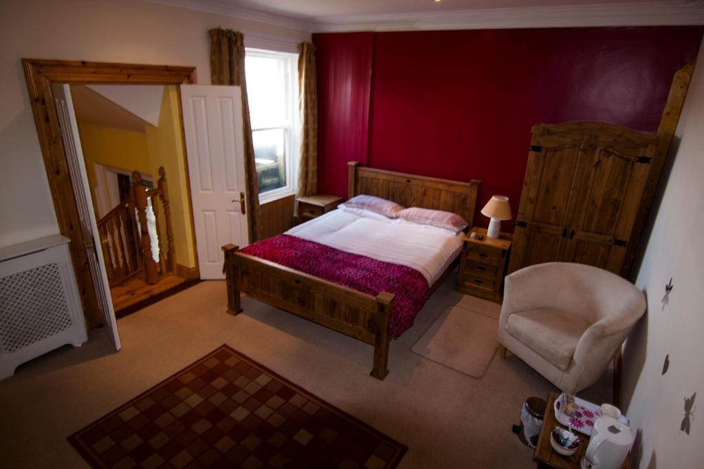 Clarmont Guest House พอร์ตรัช ห้อง รูปภาพ